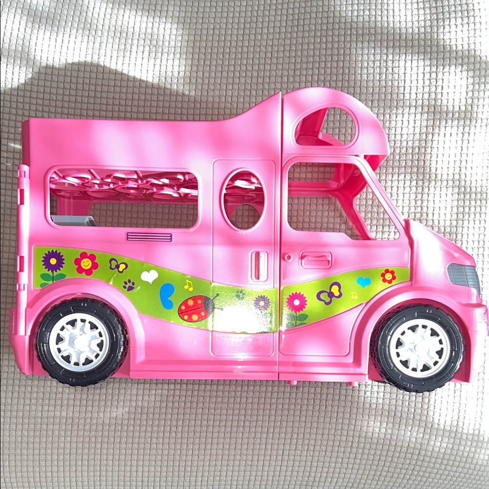 Pink Toy Camper for Kids